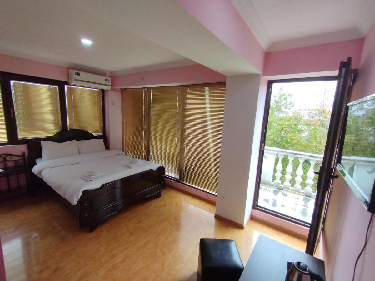 Hotel Magnolia By David Kutaisi Ngoại thất bức ảnh
