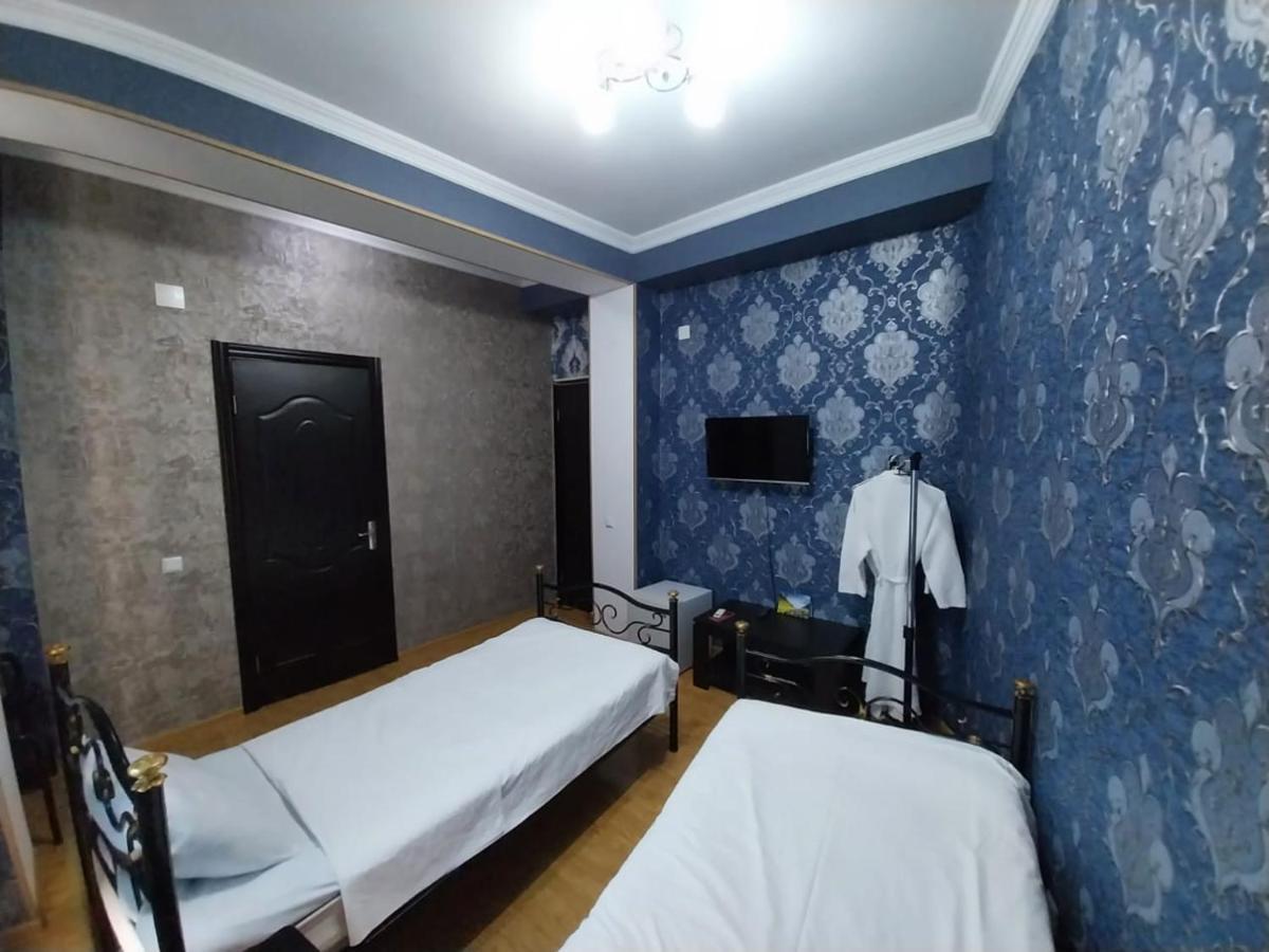 Hotel Magnolia By David Kutaisi Ngoại thất bức ảnh